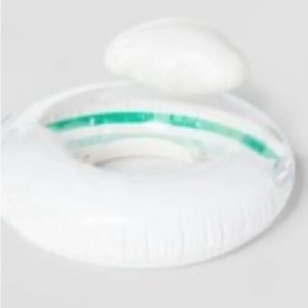 Pool floaty bundle - Picture 2 of 2